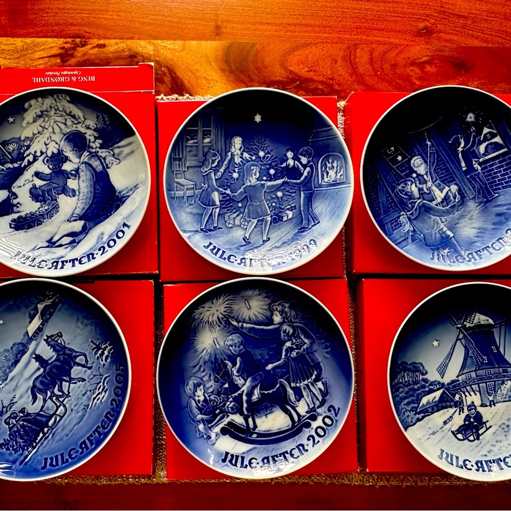 24 pcs B&G Royal Copenhagen